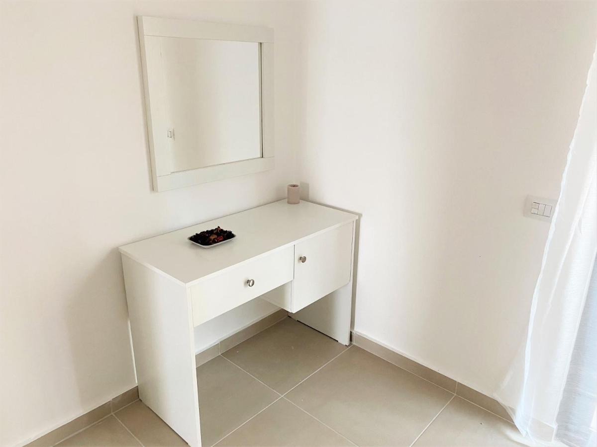 Sea View Apartment Elite2 ซารานเดอ ภายนอก รูปภาพ